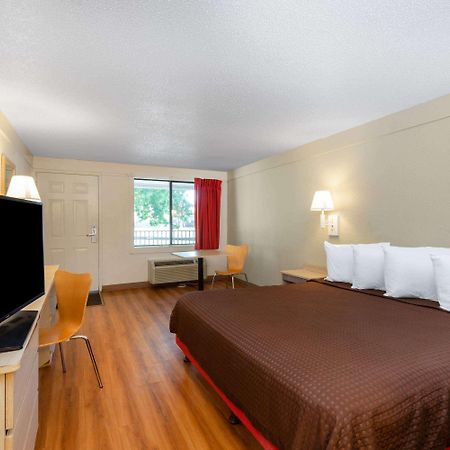 Travelodge By Wyndham Essington / Philadelphia Airport מראה חיצוני תמונה